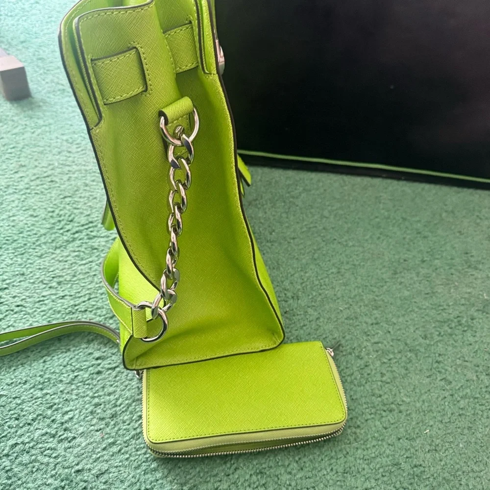 Michael Kors Vibrant Green Satchel and Wallet - Picture 7 of 7